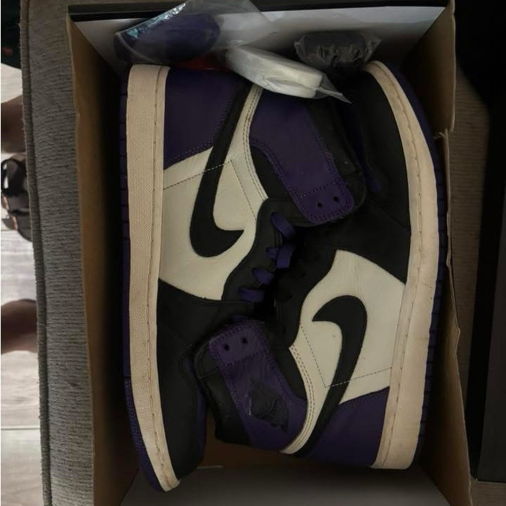 Air Jordan retro Purple and Black High-Top Sneakers